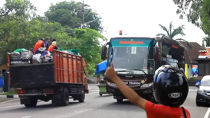 Untuk Pertama Kalinya, JKT 48 Dicuekin Gara-gara Telolet