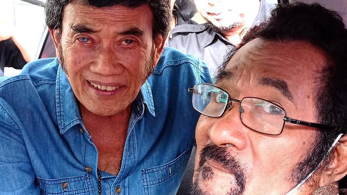 6 Potret Kenangan Hamdan ATT, Selalu Bersama Keluarga dan Kerabat Dekat