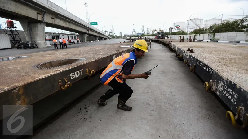 20170113- Kereta Peti Kemas Gedebage-Tanjung Priok Mulai Beroperasi-Jakarta- Faizal Fanani-0