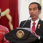 Presiden Joko Widodo menyampaikan keterangan pers terkait bergabungnya Partai Amanat Nasional dengan pemerintah di Istana Merdeka, Jakarta, Rabu (1/9/2015).(Liputan6.com/Faizal Fanani)