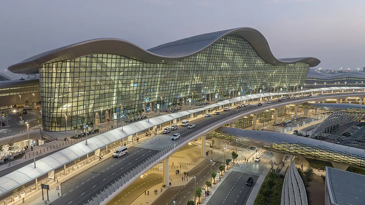 Bandara Internasional Zayed. (ctbuh.org/Victor Romero)