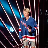 Sejak dahulu mengawali kariernya, Justin Bieber sering menggonta-ganti model rambutnya. Bukan hal baru ketika Justin merubah penampilannya lebih berani saat ini. (AFP/Bintang.com)