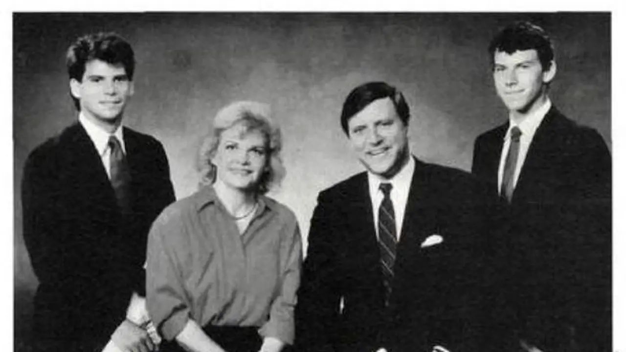 Lyle dan Erik Menendez 1
