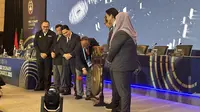 Kongres Biasa PSSI di kawasan Kuningan, Jakarta Selatan, pada Rabu (4/6/2025) dibuka dengan pemukulan gong oleh Ketum KONI Pusat Marciano Norman (Liputan6.com/Melinda Indrasari)