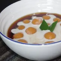 Hiasi menu buka puasa dengan biji salak yang kamu buat sendiri di rumah. Ini resepnya!