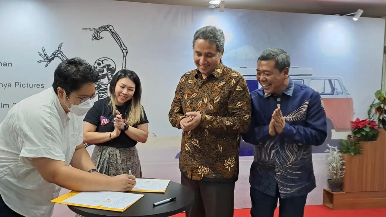Ditjenbud Kemendikbudristek terus mengembangkan dan memfasilitasi terciptanya film bermutu karya sineas nasional yang menampilkan kekayaan budaya Indonesia melalui program Indonesiana Film.