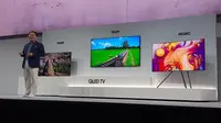 President of Visual Display Business Samsung Electronics Jonghee Han, memamerkan rangkaian produk TV QLED terbaru di acara First Look, New York, Amerika Serikat. Liputan6.com/Jeko Iqbal Reza