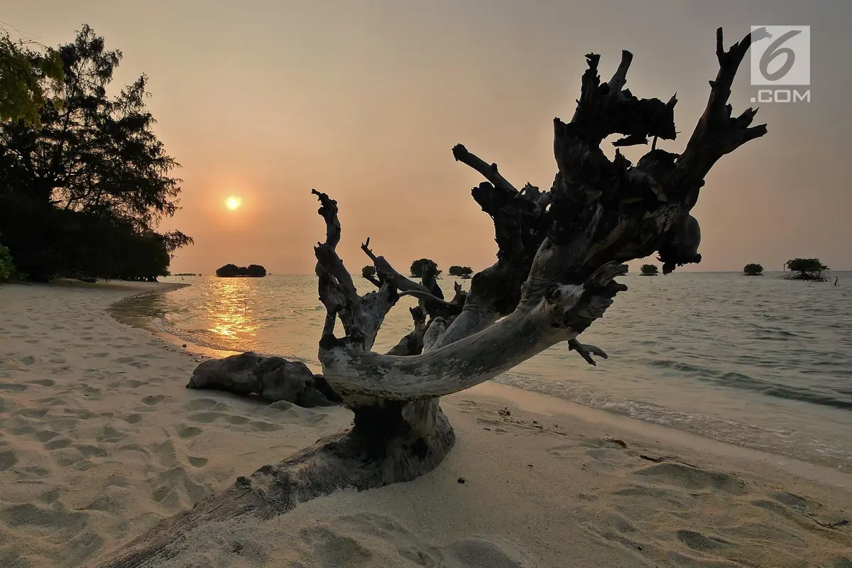 Sunset di Pulau Pari