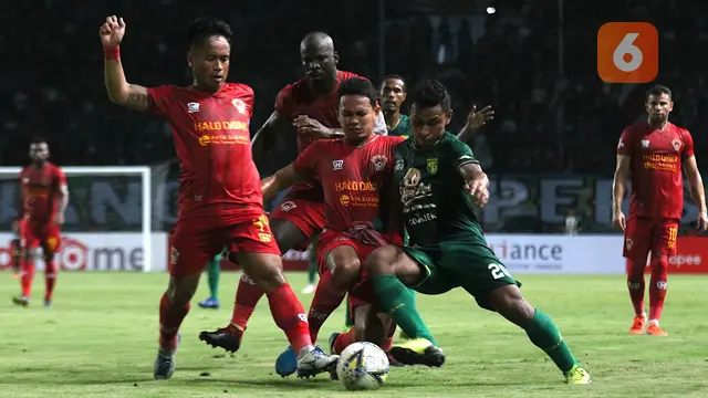 Persebaya Surabaya vs Kalteng Putra