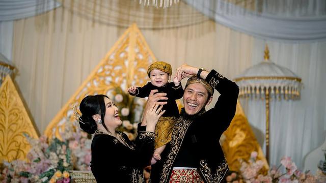 Tedak Siten Anak Via Vallen