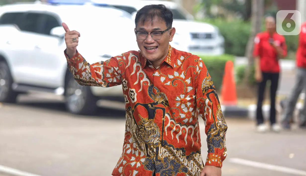Budiman Sudjatmiko. Seorang aktivis, politikus dan pemeran berkebangsaan Indonesia. Ia dikenal karena ikut menyusun Undang-Undang Desa dan mendirikan Gerakan Inovator 4.0. (Liputan6.com/Angga Yuniar)