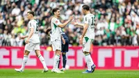 Bawa Monchengladbach Stay di Bundesliga sampai Koleksi 5 Gol, Kevin Diks Full Senyum di Akhir Musim 2025/2026