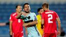 Ekspresi pemain Belgia, Dries Mertens, setelah mencetak gol ke gawang Gibraltar dalam laga lanjutan Grup C Kualifikasi Piala Dunia 2018 zona Eropa di Faro Municipal Stadium, Faro, Gibraltar, Selasa (11/10/2016). (AFP/Jose Manuel Ribeiro)