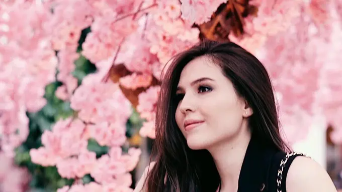 [Bintang] Olivia Jensen