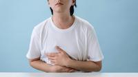 Para penderita GERD harus terus waspada di bulan puasa. (Foto: Pexels/cottonbro studio)
