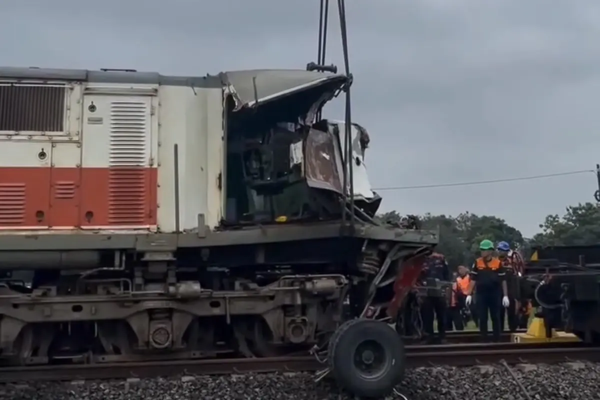 Kecelakaan Kereta Api (KA) di Tebing Tinggi.