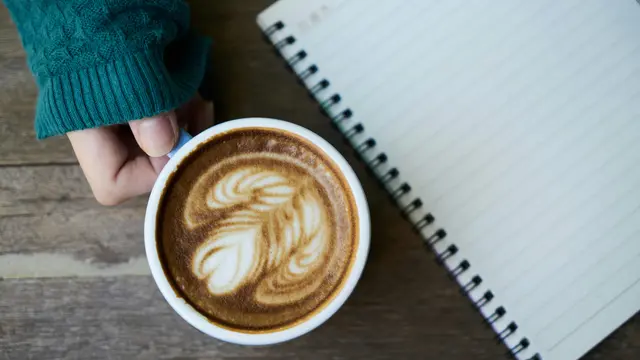 Minum Kopi