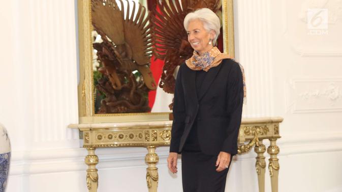 Direktur Pelaksana IMF Christine Lagarde menemui Presiden Joko Widodo (Jokowi) di Istana Merdeka, Senin (26/2).(Liputan6.com/Angga Yuniar)