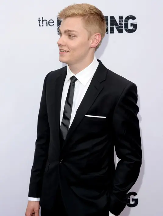 Tersiar kabar, Ariel mengenakan kostum ini karena mengikuti sebuah ajang dim omen Natal tahun ini di kawasan The Grove di Los Angeles. (AFP/Bintang.com)