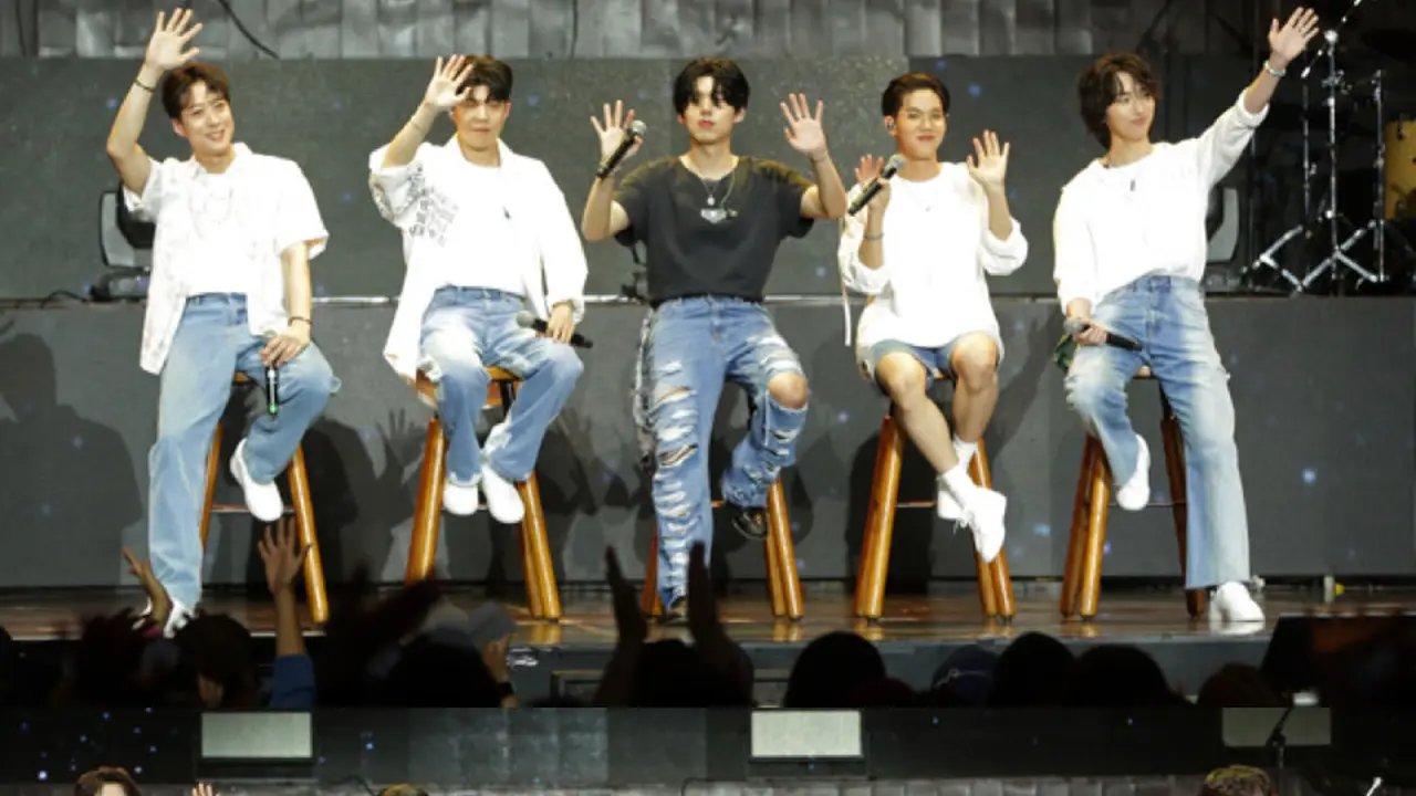 Tampilan Gaho, Kave, dan PENTAGON Konser di Jakarta