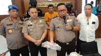 Polda Jatim Tangkap Pelaku yang Palsukan Dokumen Negara untuk Pilkada