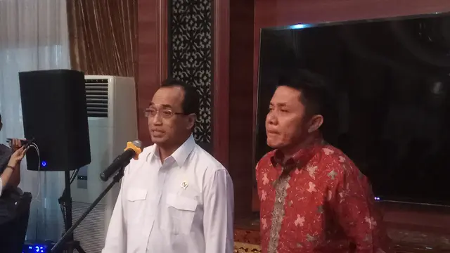 Menhub Enggan Tanggapi Rusaknya Fasilitas Stasiun LRT Palembang