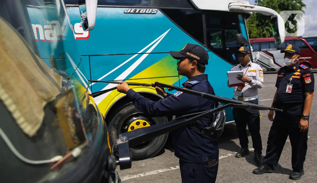 Kegiatan ini dilakukan dalam dua tahap, yakni pra angkutan Natal 2024 (19 November-17 Desember 2024) dan Natal serta Tahun Baru 2025 (18 Desember 2024-5 Januari 2025). (Liputan6.com/Angga Yuniar)