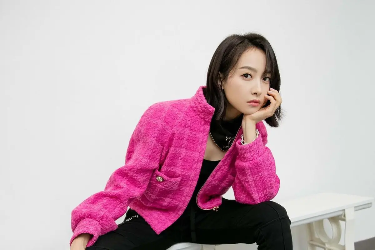 Victoria Song atau Victoria f(x). (Instagram/ victoria02_02)