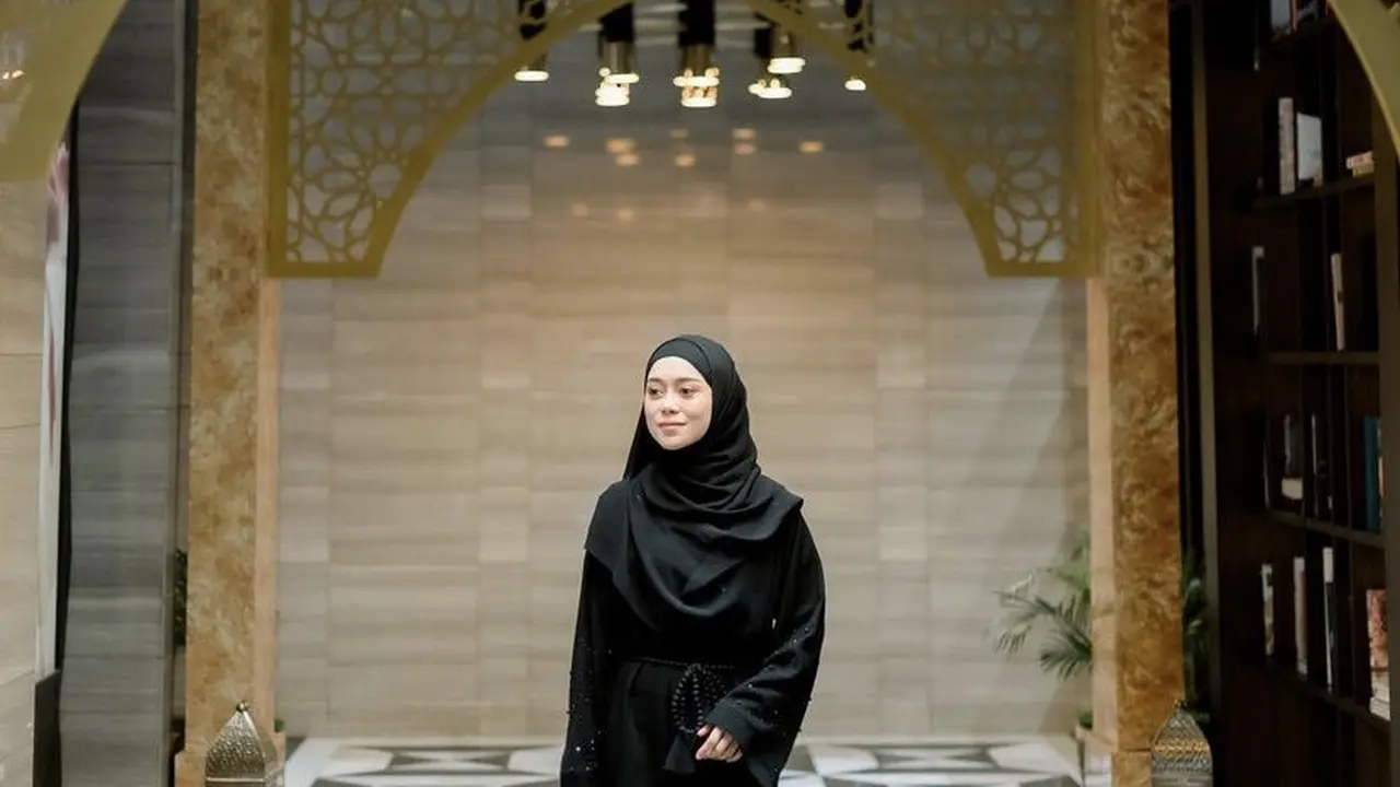 Inspirasi Baju Lebaran Lesti Kejora, credit: Instagram (@lestykejora)
