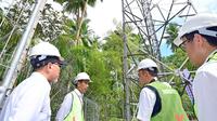 Presiden Joko Widodo saat meresmikan BTS 4G Bakti di Talaud. (Foto: BPMI Setpres/Muchlis Jr)