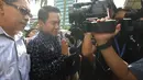Andy Purnomo usai diperiksa KPK, Jakarta, Rabu (25/1). Andy yang juga Ketua Komisi IV DPRD Klaten itu merupakan Fraksi dari Partai Demokrasi Indonesia Perjuangan (PDIP). (Liputan6.com/Helmi Afandi)