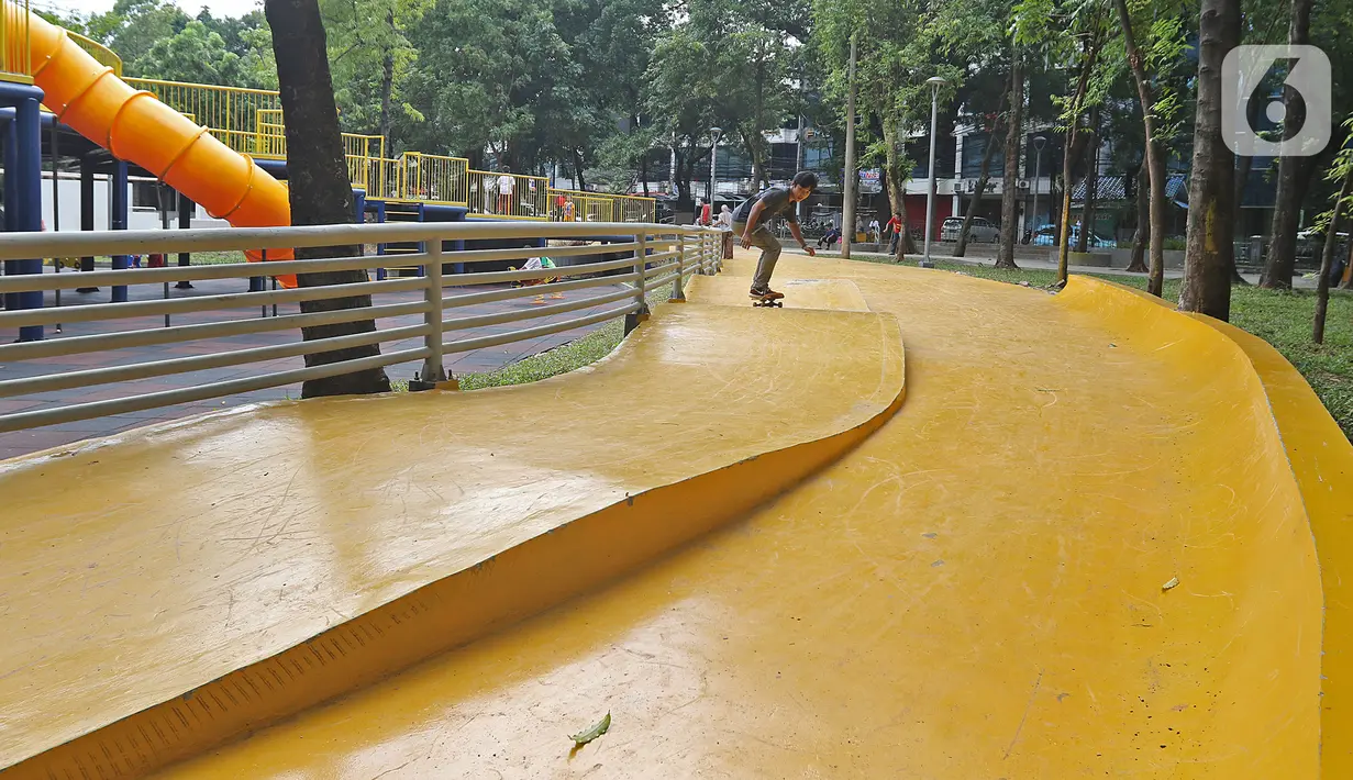 FOTO: Menjajal Fasilitas Bermain dan Olahraga di Taman Puring - Foto ...