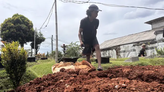 Makam Alvaro Kiano Nugroho