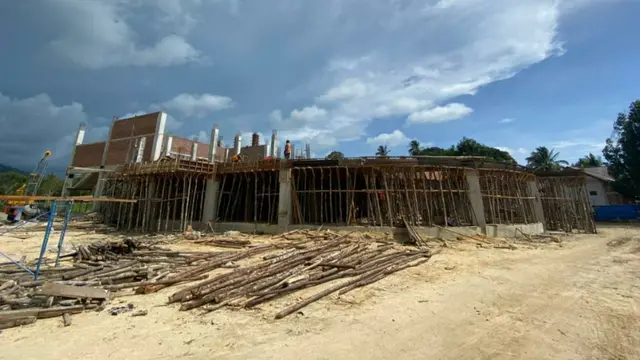 Proyek pembangunan Masjid Nyak Sandang di Lamno, Kabupaten Aceh Jaya, Aceh