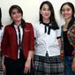 Para personel girlband Blink, Ify, Sivia, Pricilla, dan Febby, menjadi pemeran utama di sinetron 'High School Love Story' yang bercerita tentang kehidupan remaja SMA yang memilki banyak mimpi. (Deki Prayoga/Bintang.com)