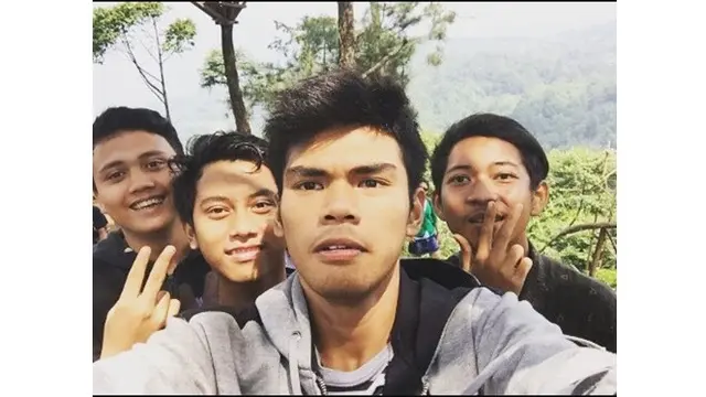 Masih Ingat Ojan 'Tatap Mata Saya'? Ini 5 Potret Terbarunya yang Bikin Pangling