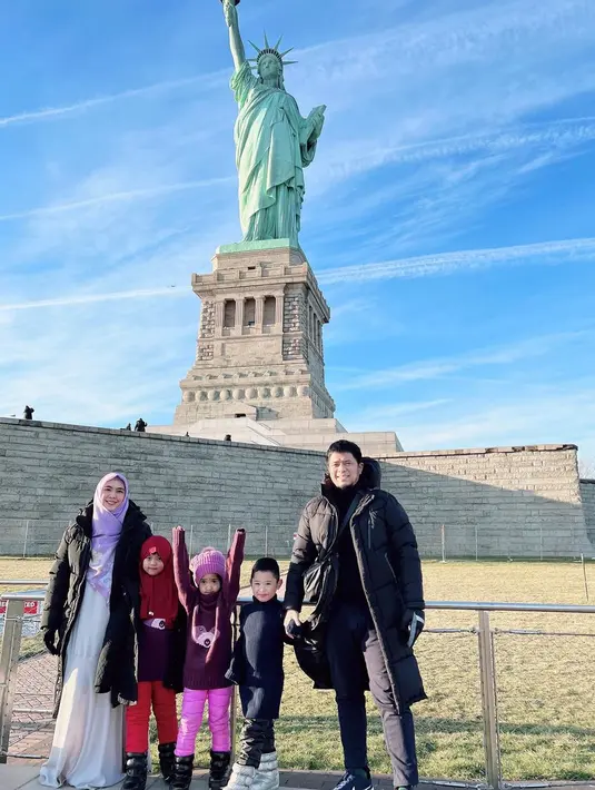 Liburan Oki Setiana Dewi (Instagram/okisetianadewi)