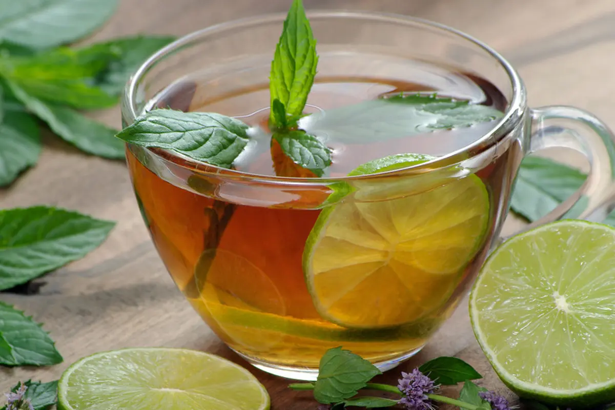 teh daun mint jeruk lemon