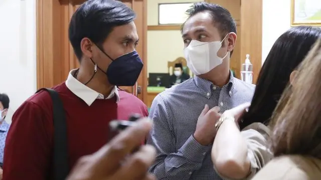 7 Momen Kebersamaan Ririn Dwi Ariyanti dan Aldi Bragi Jalani Sidang Perceraian