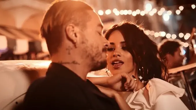 [Bintang] Camila Cabello