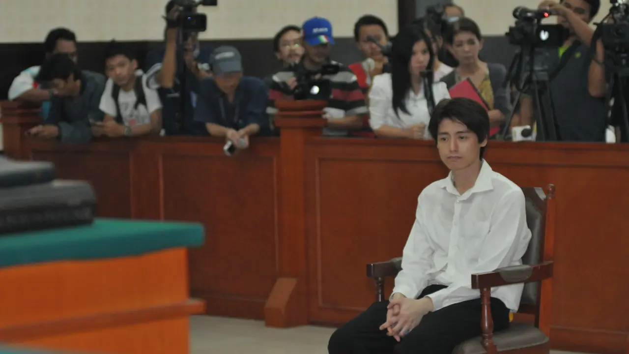 Kesehatan Bermasalah, Roger Danuarta Gugup Hadapi Sidang