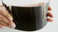 Layar OLED tahan banting yang dikembangkan Samsung. (Foto: Mirror)