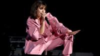 Charli XCX (Foto: AFP / KEVIN WINTER / GETTY IMAGES NORTH AMERICA)