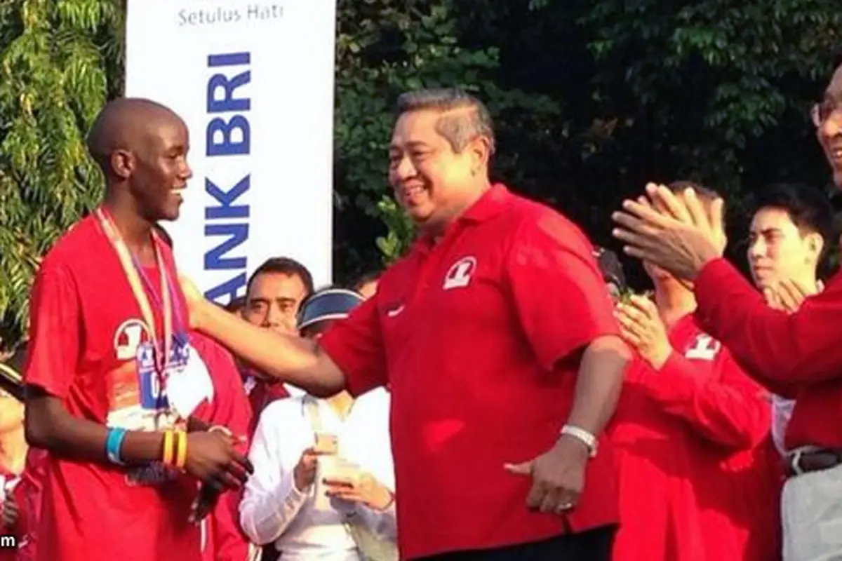 sby-kalung-130825b.jpg