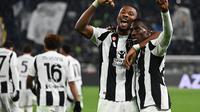 Selebrasi pemain Juventus Timothy Weah saat menjebol gawang AC Milan (AFP)