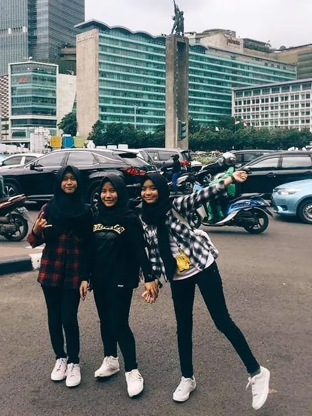 7 Potret Voice of Baceprot, Grup Metal Hijaber Asal Garut yang Akan Tur 4 Negara Eropa