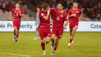 Striker Timnas Indonesia, Ole Romeny berselebrasi setelah menjebol gawang Singapura pada laga Grup A FIFA ASEAN Cup 2026 di Stadion Utama Gelora Bung Karno, Jakarta, Jumat (25/9/2026). (Bola.com/Budy Santoso)