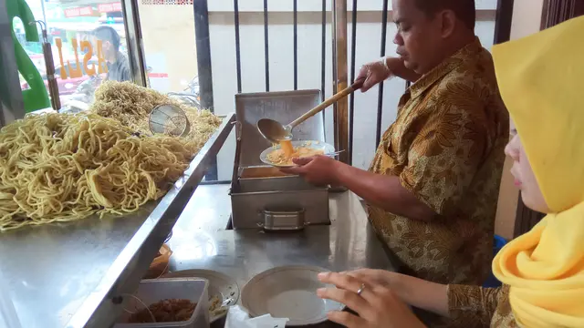Uniknya Nama-Nama Kudapan Khas Palembang yang Melegenda