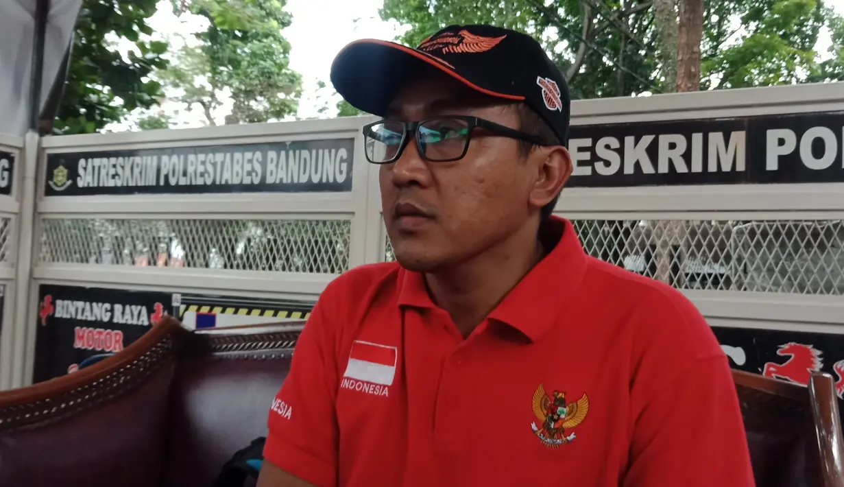Suami almarhum Lina Jubaedah, Teddy Pardiyana. (Liputan6.com/Huyogo Simbolon)