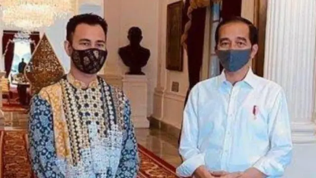 Foto Kenangan Raffi Ahmad dan Jokowi